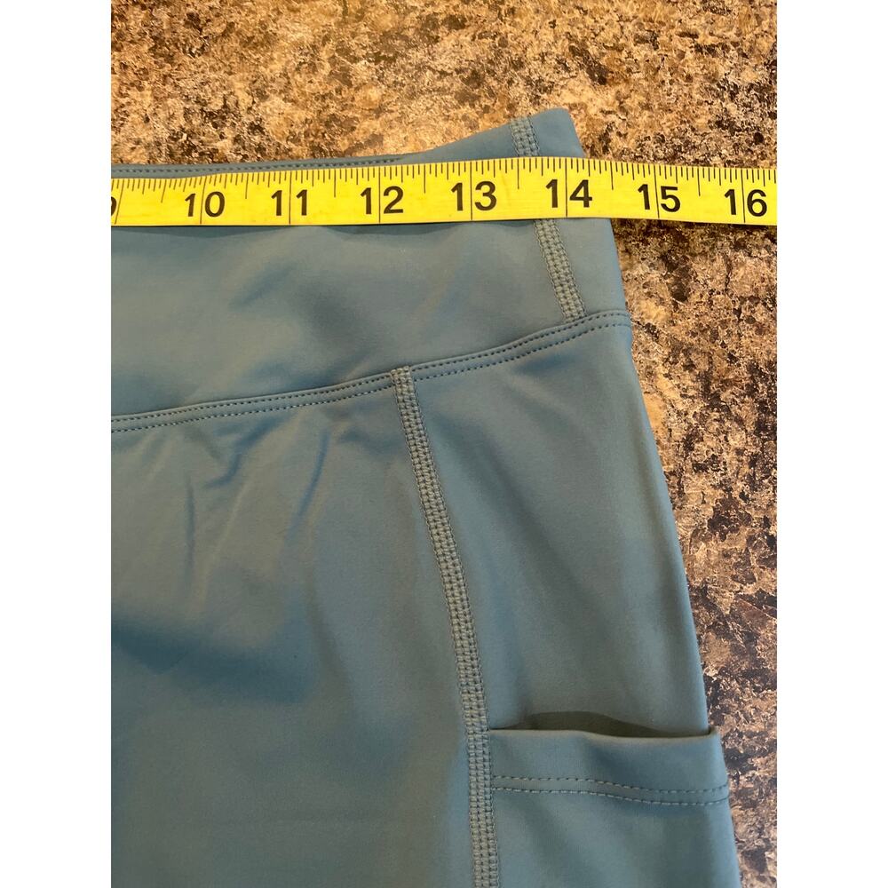 Halara NEW Women Size Large Dusty Blue Bike Shorts with Pockets - Picture 6 of 7